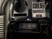 Land Rover Discovery 3.0 TD V6 HSE Auto 4WD Euro 6 (s/s) 5dr 25