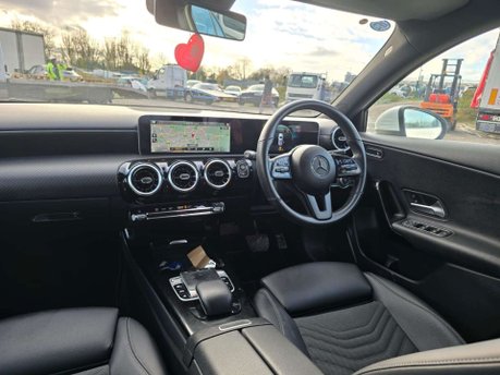 Mercedes-Benz A Class 1.5 A180d SE (Executive) Hatchback 5dr Diesel 7G-DCT Euro 6 (s/s) (116 ps) 20