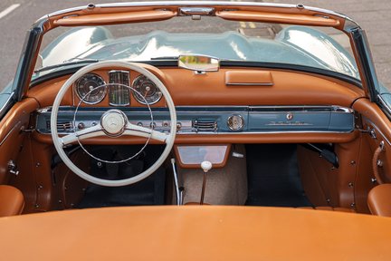 Mercedes-Benz SL Class 300SL Roadster 19
