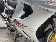 Kawasaki ZZR 2004 ONLY 29K FULL LUGGAGE NEW MOT SERVICED BIG CC TOURER 53