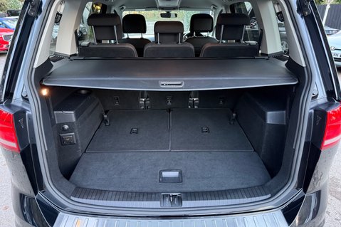 Volkswagen Touran SE TDI BMT -APPLE CAR PLAY-£35 ROAD TAX -9 SERVICES -PARK PILOT-240V SOCKET 47