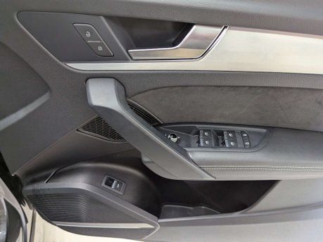Audi SQ5 3.0 SQ5 TDI MHEV Quattro Auto 4WD 5dr 30