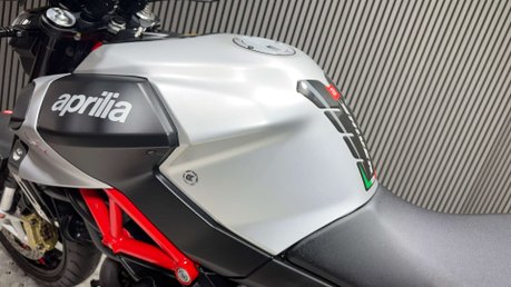 Aprilia Shiver 2018 16K GREAT RUNNING PROJECT BIKE SUPERMOTO 900CC 30