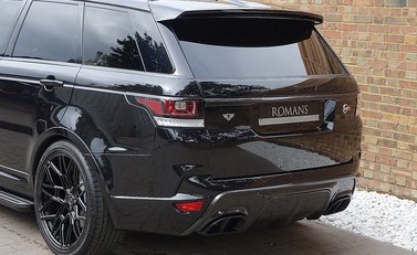 Land Rover Range Rover Sport SVR 5.0 Urban 23