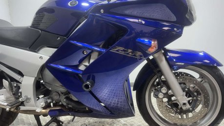 Yamaha FJR1300 2005 49K FULL LUGGAGE NEW MOT NEW TYRES SERVICED 16