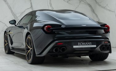 Aston Martin Vanquish ZAGATO 10