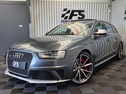Audi RS4 4.2 FSI V8 Estate 5dr Petrol S Tronic quattro Euro 5 (450 ps) 37