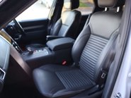 Land Rover Discovery R-DYNAMIC SE MHEV Huge spec rear seats styled by seeker  16