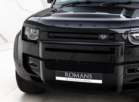 Land Rover Defender 110 SE D250 Urban 22