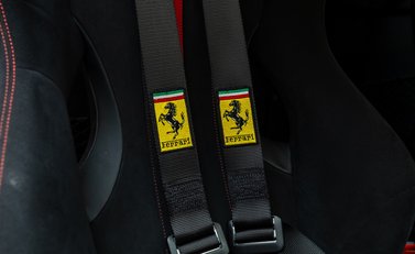 Ferrari 488 Pista 19