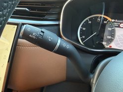 Jaguar F-Pace 2.0 D200 MHEV R-Dynamic Black SUV 5dr Diesel Auto AWD Euro 6 (s/s) (204 ps) 39