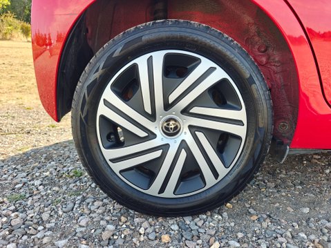 Toyota Aygo VVT-I X-PLAY X-SHIFT 50