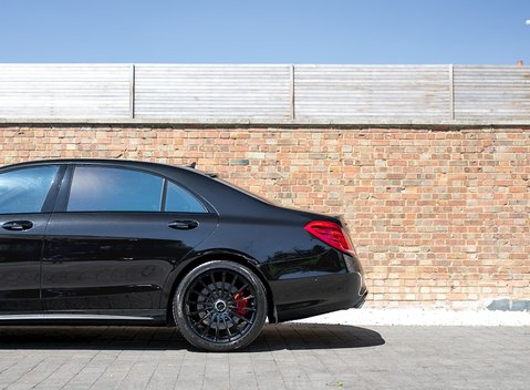 Mercedes-Benz S Class S65 L 32