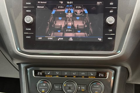 Volkswagen Tiguan SEL TSI BMT 4MOTION DSG - PANROOF - CARPLAY - FULL SERVICE HISTORY 47