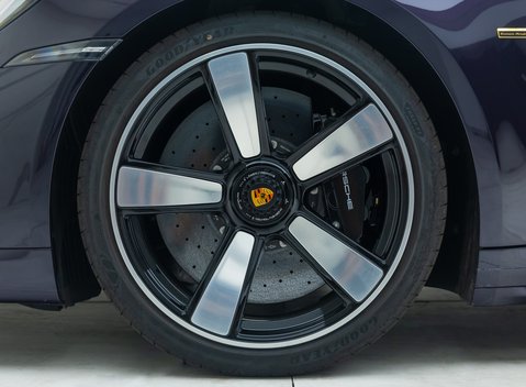 Porsche 911 SPORT CLASSIC (992) 32