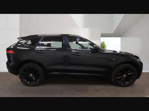 Jaguar F-Pace 2.0 F-PACE R-Sport AWD D Automatic 4WD 5dr *NATIONAL DELIVERY* 2