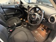 Mini Countryman 1.6 One Euro 5 (s/s) 5dr 9