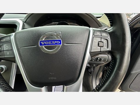 Volvo XC60 2.0 D4 SE Lux Auto Euro 6 (s/s) 5dr 31