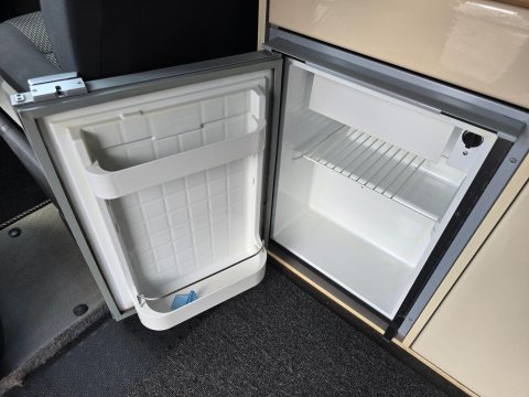 Volkswagen Campervan 21
