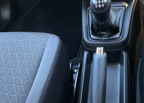 Suzuki Swift MOTION 23