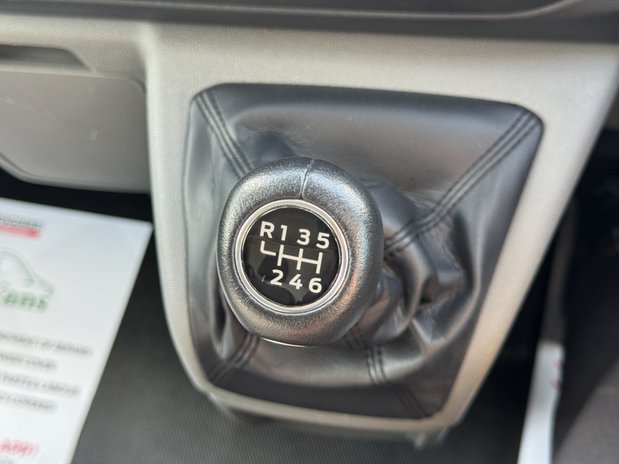 Ford Transit Custom LWB L2H1 Low Roof Limited 320 Air Con Alloys Camera Sensors EURO 6 40