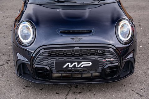 Mini Hatch 2.0 Cooper S Sport Auto 3dr 22