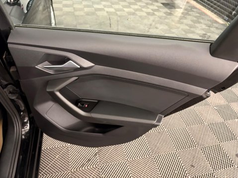 Audi A1 1.0 TFSI 25 Sport Sportback Euro 6 (s/s) 5dr 31