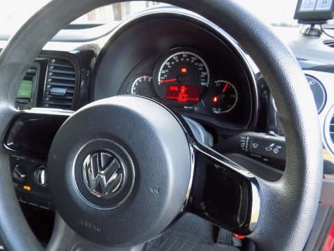 Volkswagen Beetle 1.2 TSI 15
