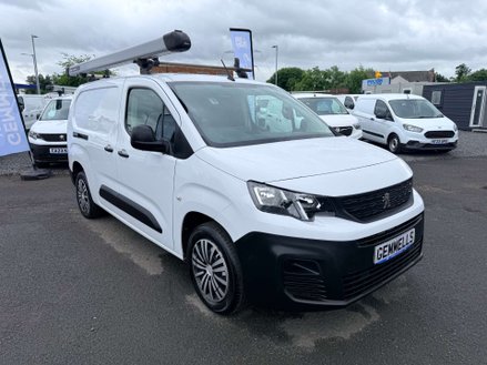 Peugeot Partner 1.5 Partner Professional Premium+ BHDi