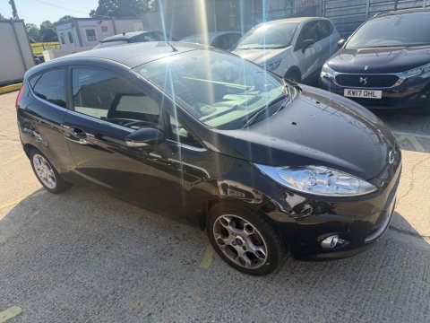 Ford Fiesta 1.4 Zetec 3dr 6