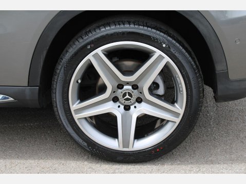 Mercedes-Benz GLA GLA 180 AMG LINE EDITION 30