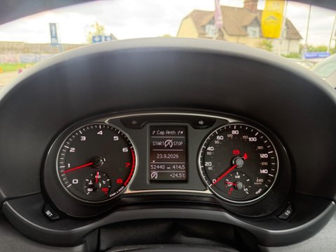 Audi A1 1.4 TFSI Black Edition Sportback Euro 6 (s/s) 5dr (Nav) 11