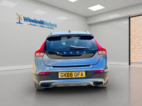 Volvo V40 1.5 T3 Pro Auto Euro 6 (s/s) 5dr 9