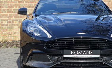 Aston Martin Vanquish Carbon Edition 5