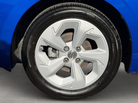 Suzuki Swift 1.2 Mild Hybrid Motion 5dr 14
