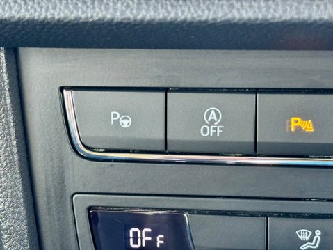 SEAT Ateca TDI SE TECHNOLOGY 35