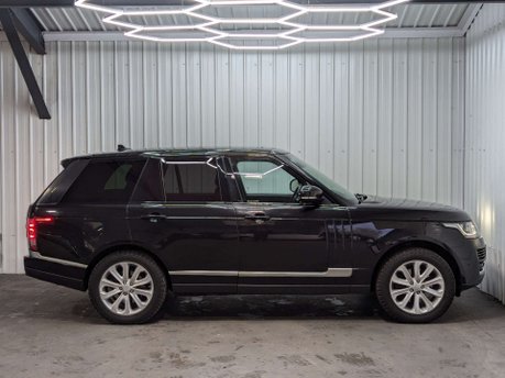 Land Rover Range Rover 3.0 Range Rover Vogue TDV6 Auto 4WD 5dr 14