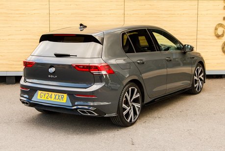 Volkswagen Golf R-LINE TSI