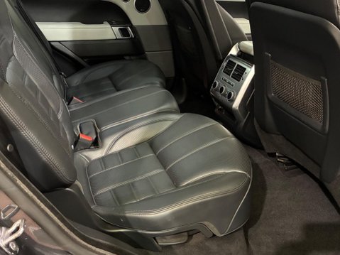 Land Rover Range Rover Sport 3.0 SD V6 Autobiography Dynamic Auto 4WD Euro 6 (s/s) 5dr 28