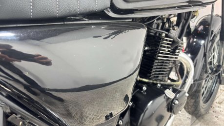 Bullit Hunt 2016 2K RETRO BIKE 125CC LEARNER CAFE RACER 24