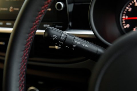 Kia Picanto GT-LINE 16