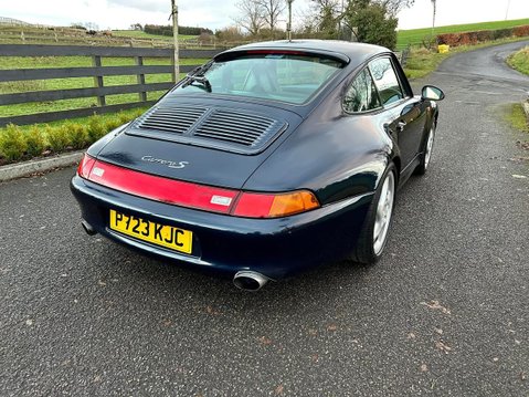 Porsche 911 CARRERA S 9