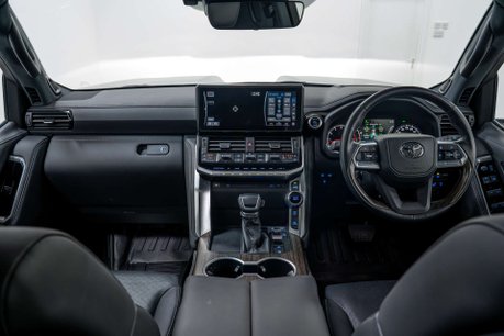 Toyota Land Cruiser ZX300 3.5 Automatic Petrol 23