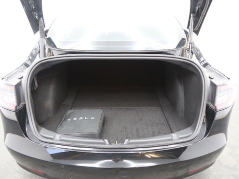 Tesla Model 3 Standard Range Plus Auto RWD 4dr 20