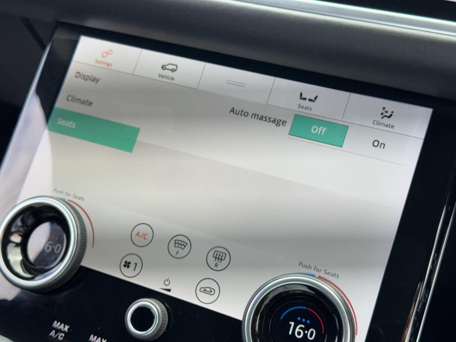 2020 Land Rover Range Rover Velar — image 38