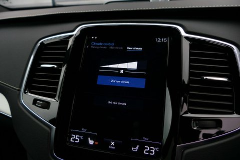 Volvo XC90 2.0 XC90 R-Design B5 MHEV AWD Auto 4WD 5dr 48