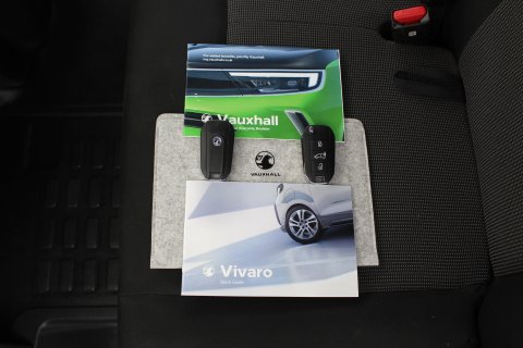 Vauxhall Vivaro Double Cab 2.0 Turbo D Prime H1 Euro 6 (145 ps) 31