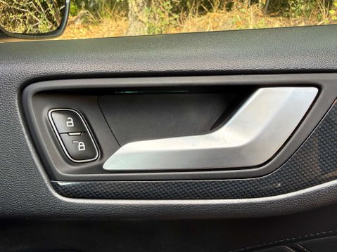 Ford Focus 2.3 Focus ST 5dr 36