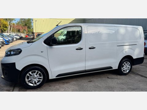 Vauxhall Vivaro 1.5 Turbo D 2900 Sportive Panel Van 6dr Diesel Manual L2 H1 Euro 6 (s/s) (1 23