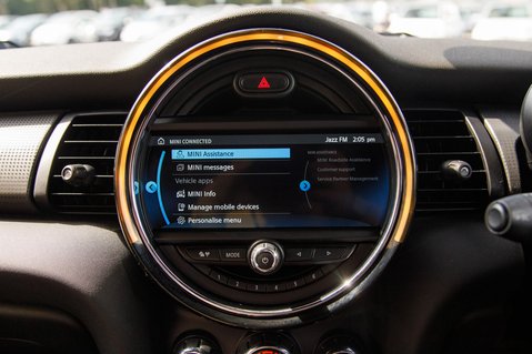 Mini Hatch COOPER 16